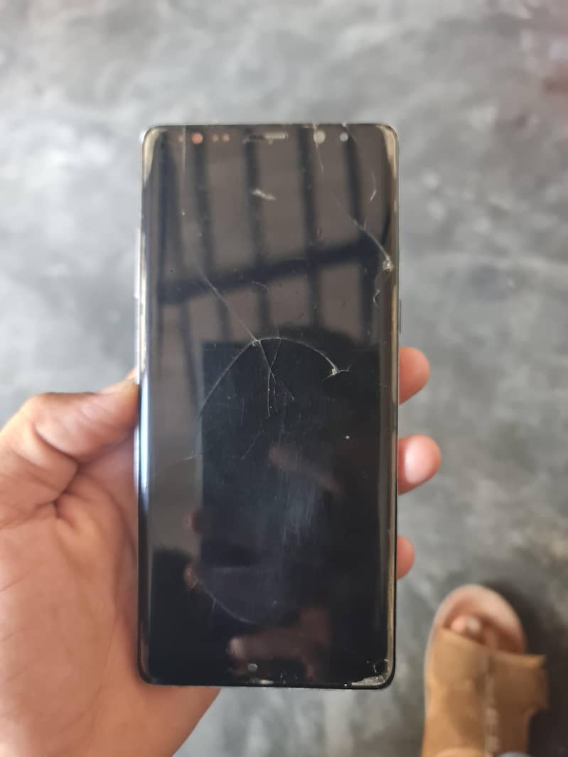 Samsung Mobile Note 8 5