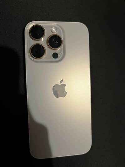 Apple iPhone 16 Pro