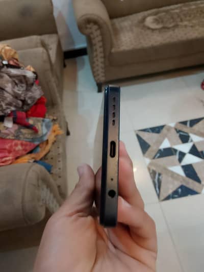 Infinix Hot 30