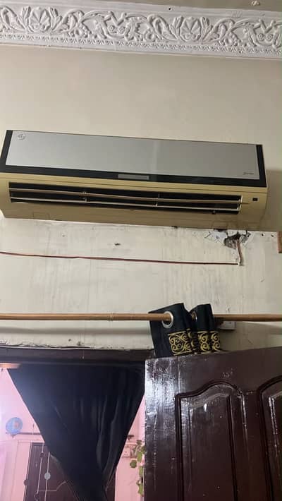 2 ton  Ac not inverter simple Ac