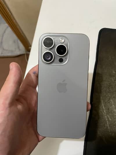 Apple iPhone 15 Pro