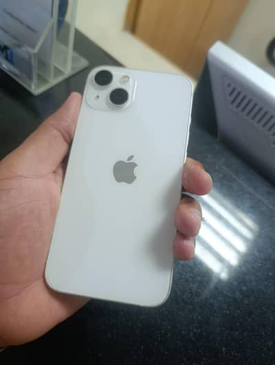 Apple iPhone 13