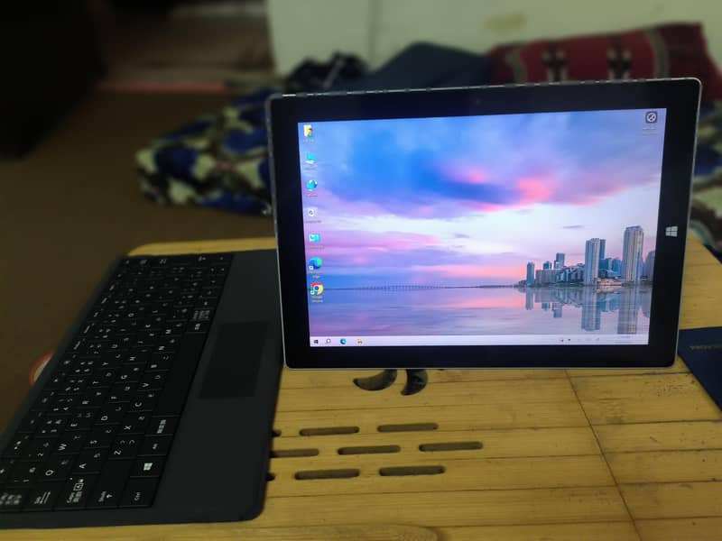 Microsoft Window Tablet(Surface) 8