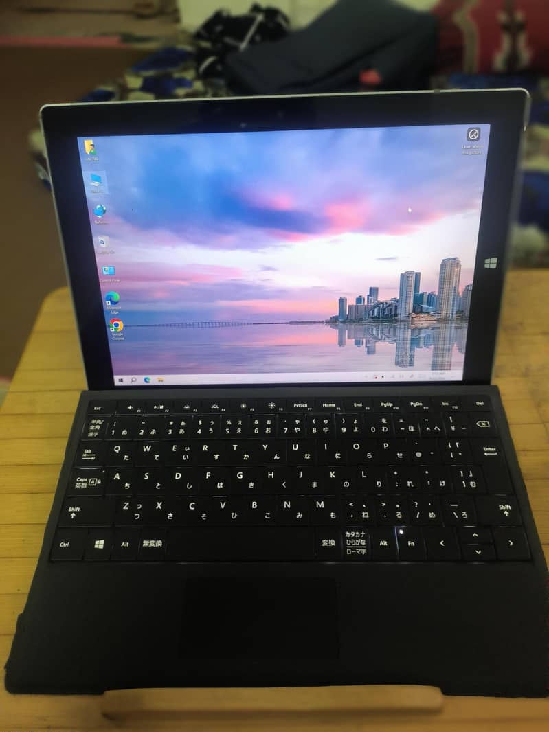 Microsoft Window Tablet(Surface) 9
