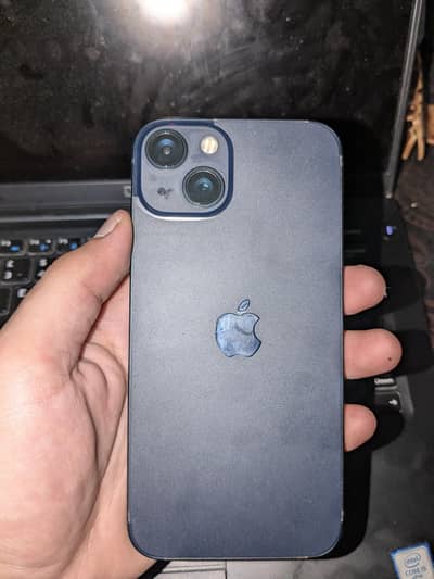 Apple iPhone 13