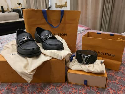Original showroom condition LV flagship check design shoes and belt