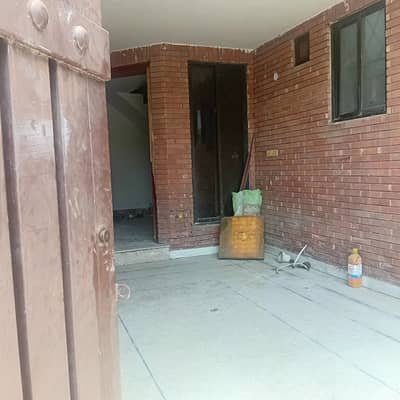 1 Kanal Upper Portion Available For Rent In Gulberg