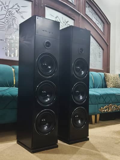 mingo triple 8 inch woofer