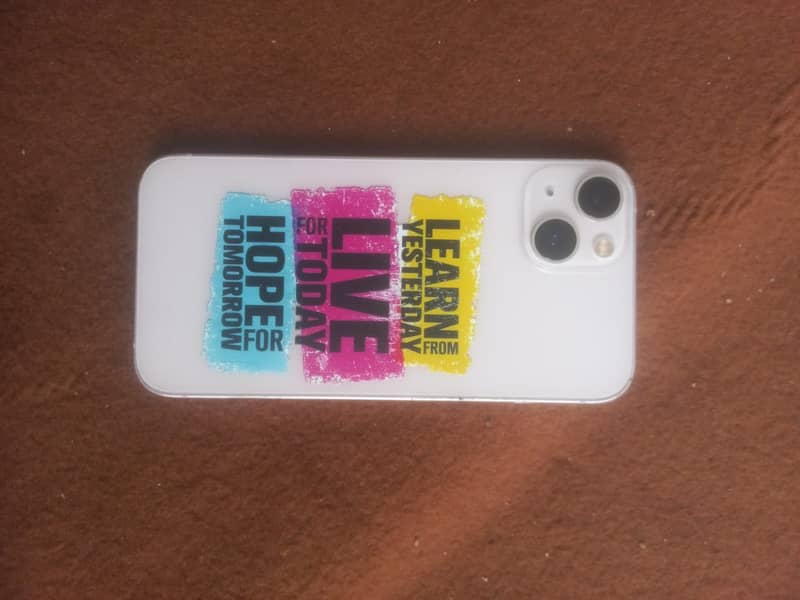 Apple iPhone 13 1