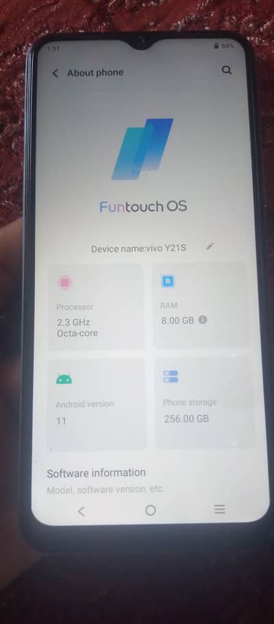 8GB ram  256GB rom