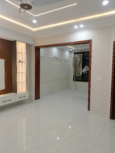 Brand New 7 Marla Portion for Rent First Entry in G-13/2, Islamabad