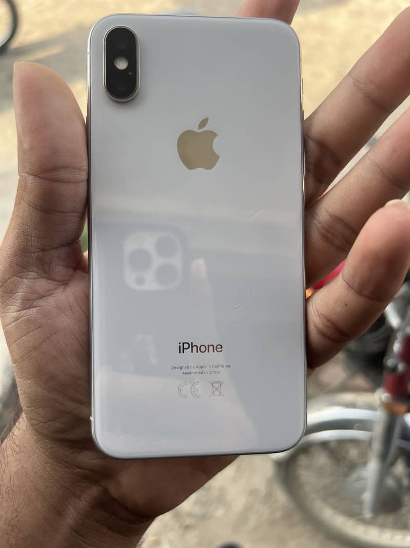 Apple iPhone X 1