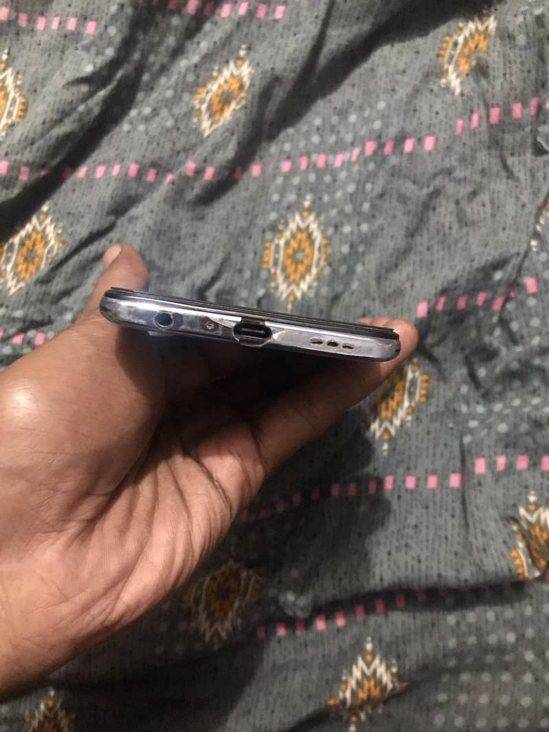 Oppof15pro 3