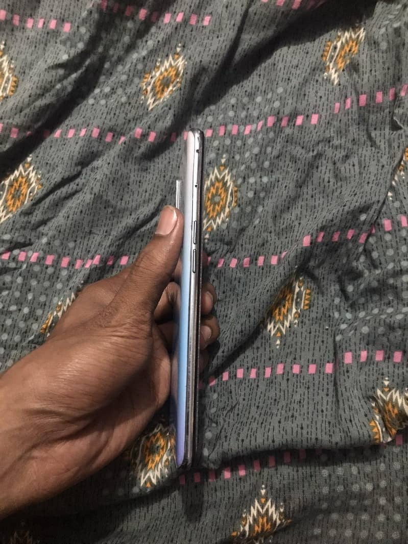 Oppof15pro 4