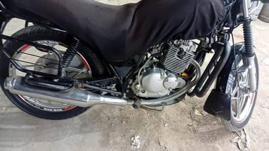 Suzuki gs 150 model 2021