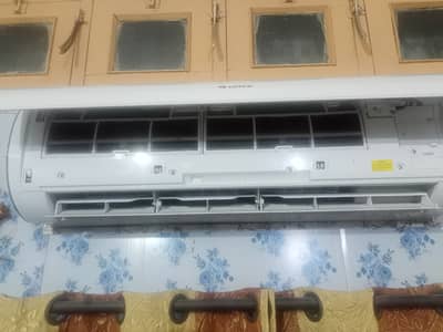 Gree fairy model 1.5 ton DC inverter ac for sale