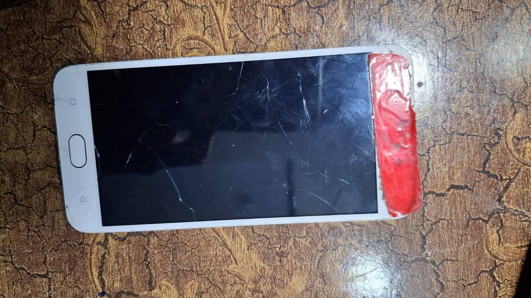 Oppo A57 5