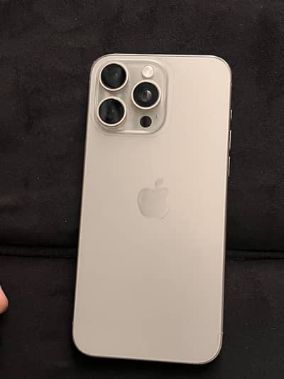 Apple iPhone 15 Pro Max