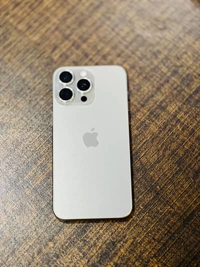 Apple iPhone 15 Pro Max