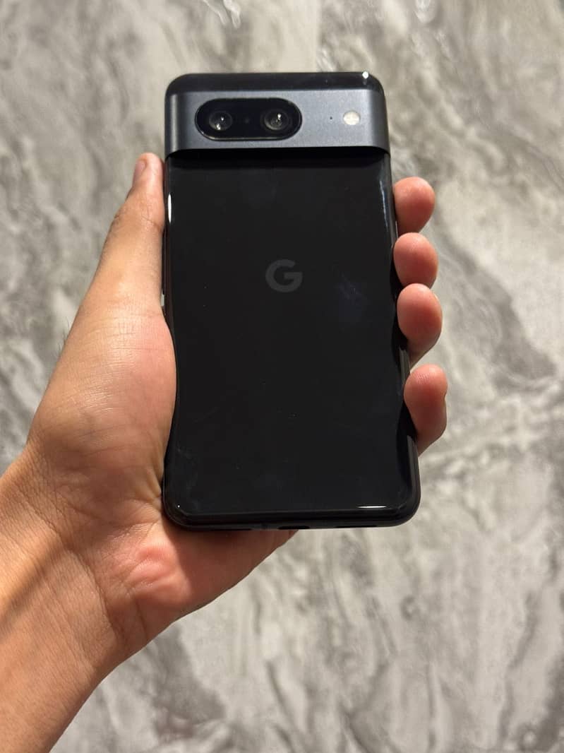 Google Pixel 8 4