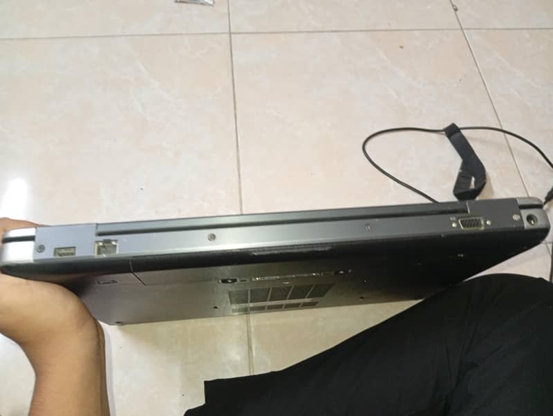 Dell latitude E6540 4