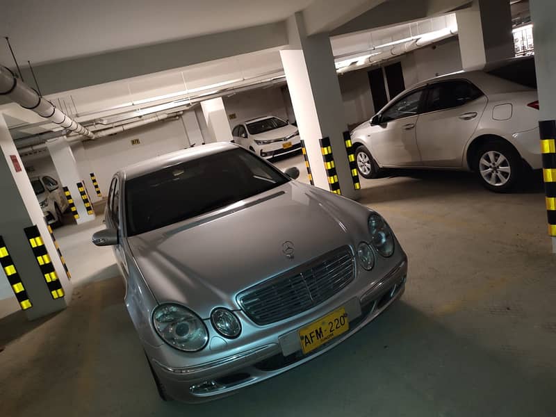 Mercedes E Class 2003 4