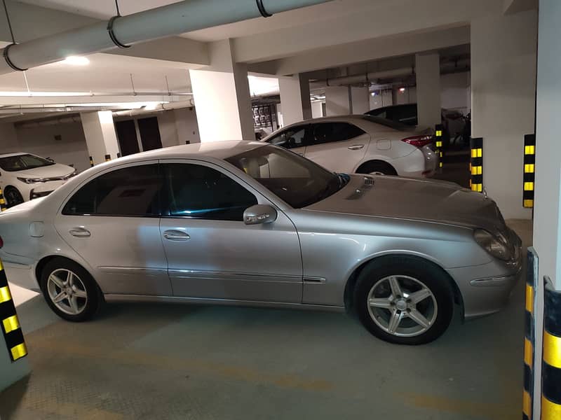 Mercedes E Class 2003 11