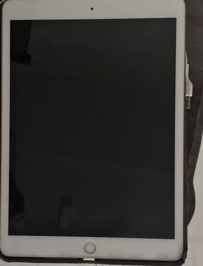 Apple IPAD 7th  generation