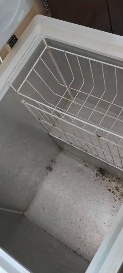 Haier freezer good condition 1 door