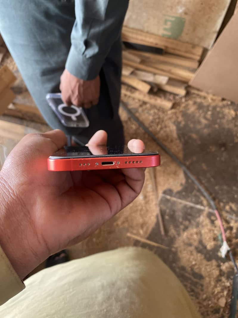 Apple iPhone 12 0