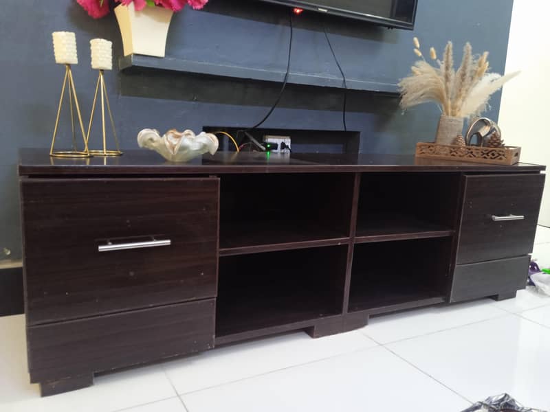tv console 4