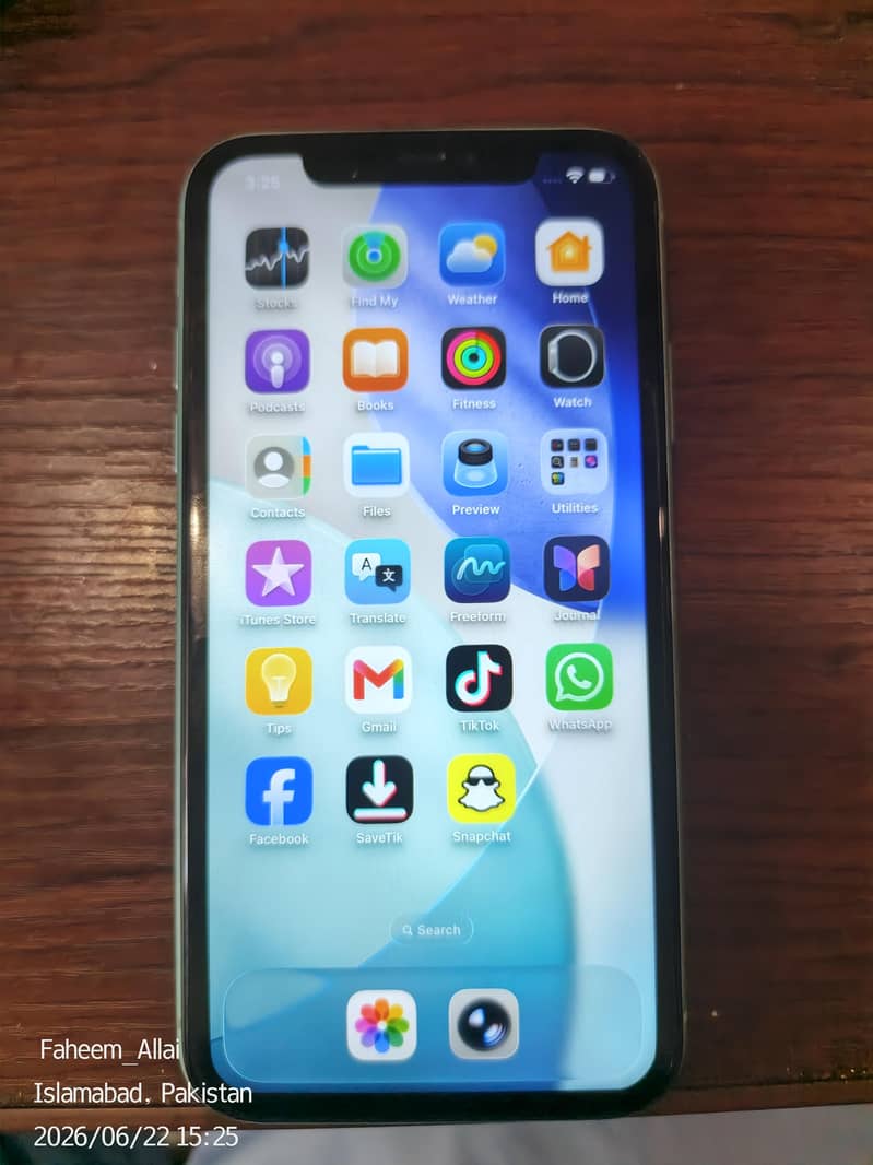Apple iPhone 11 0