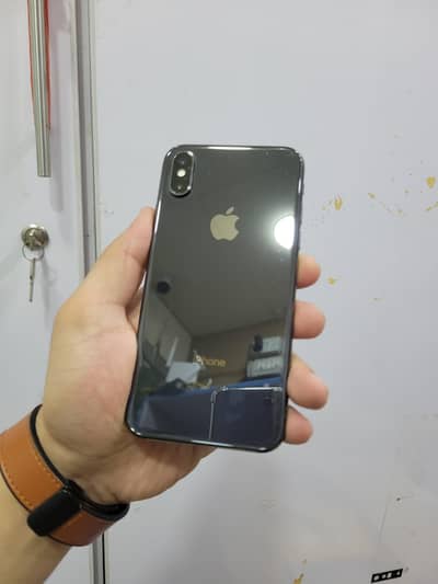 Apple iPhone X Factory unlock 2 month sim time 88% health 64GB
