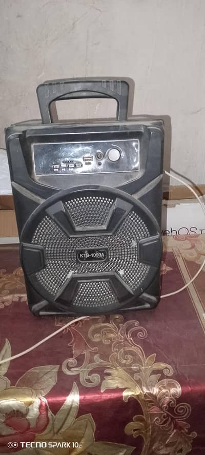 bt speaker h urgent sale krna h