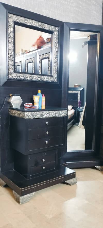 King sized bridal furniture set