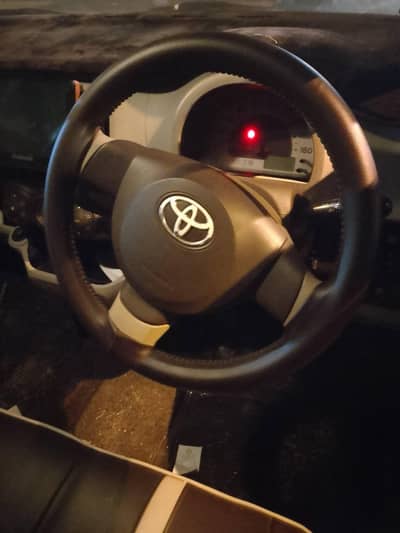 Toyota Passo 2014 Hanna Plus