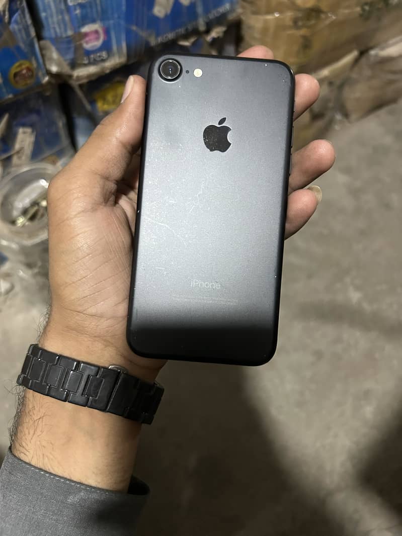 Apple iPhone 7 5