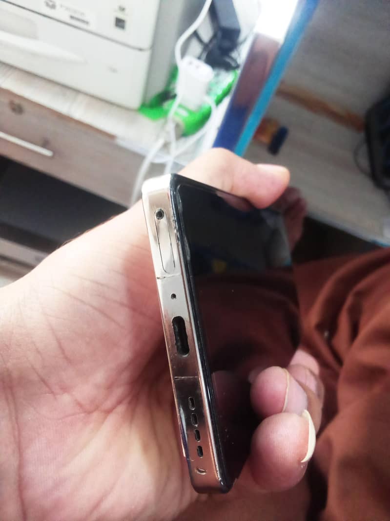 Infinix Note 40 2