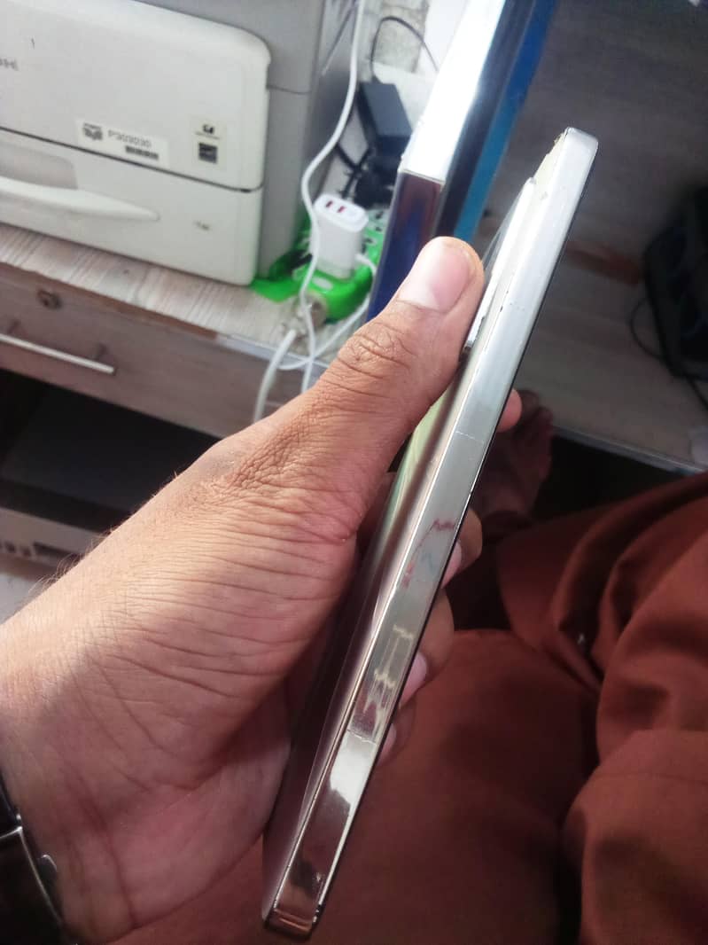 Infinix Note 40 3