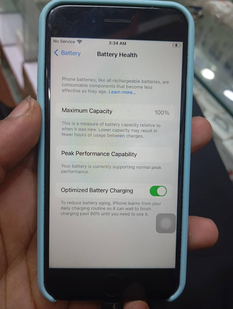 Apple iPhone 7 2