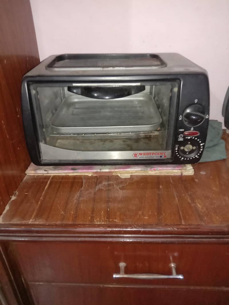 Electric oven West point company 0