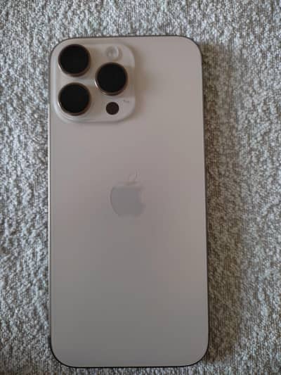 Apple iPhone 16 Pro Max jv