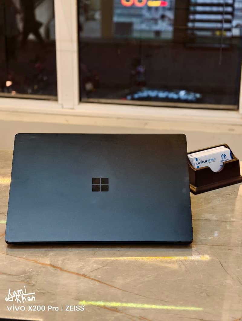 Microsoft Surface 4 2