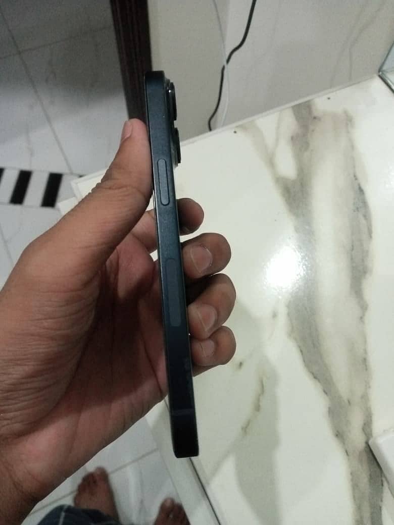 Apple iPhone 14 1