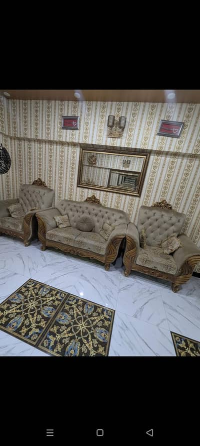 Sola 7 seater