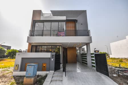 5 Marla House Available for Rent Prime Location