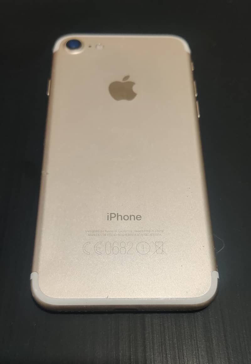 Apple iPhone 7 5