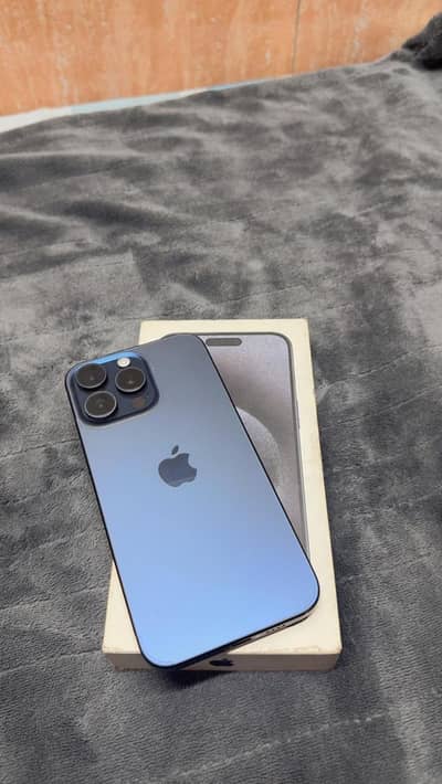 iPhone 15 Pro Max JV