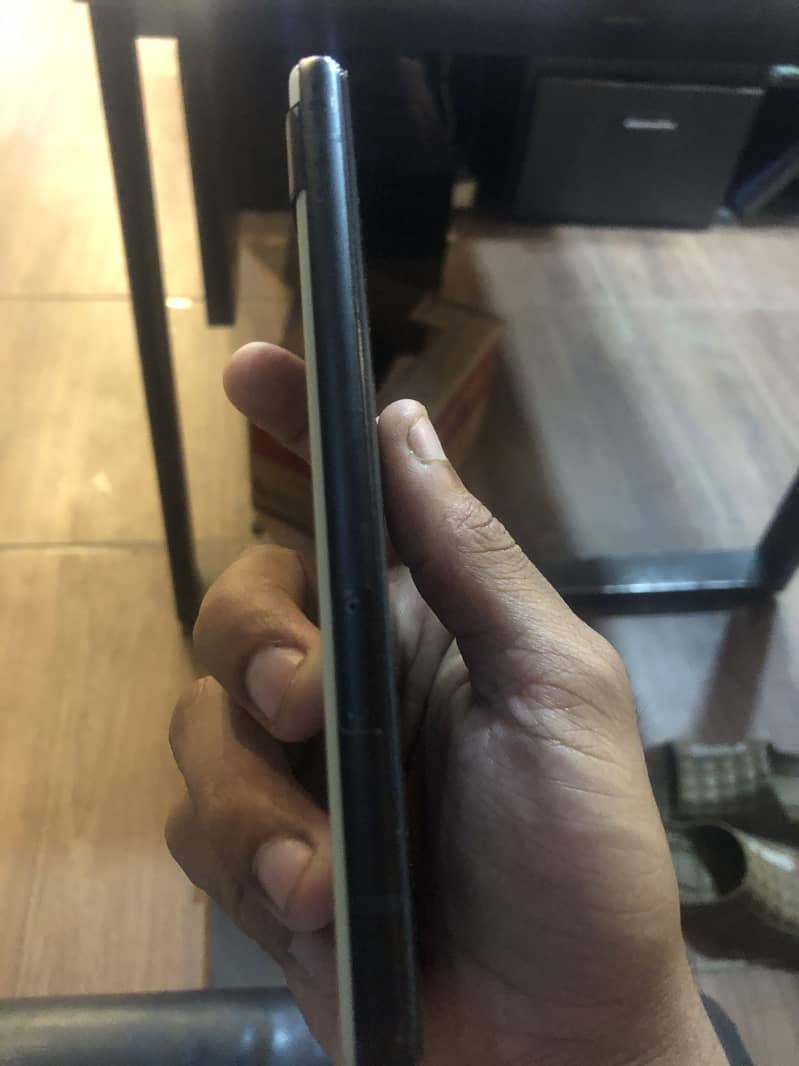 Google pixel 6a 3