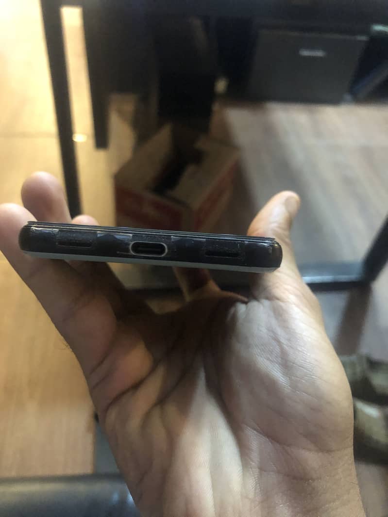 Google pixel 6a 4